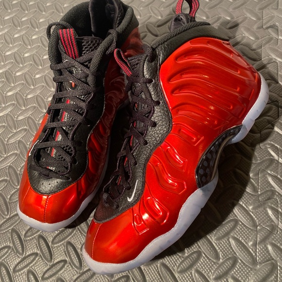 nike foamposite one red